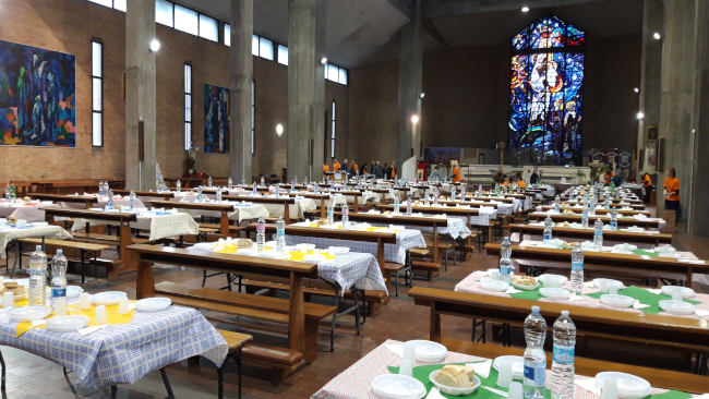 Pranzo in chiesa