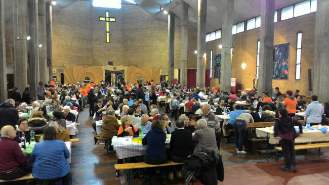 Pranzo in chiesa